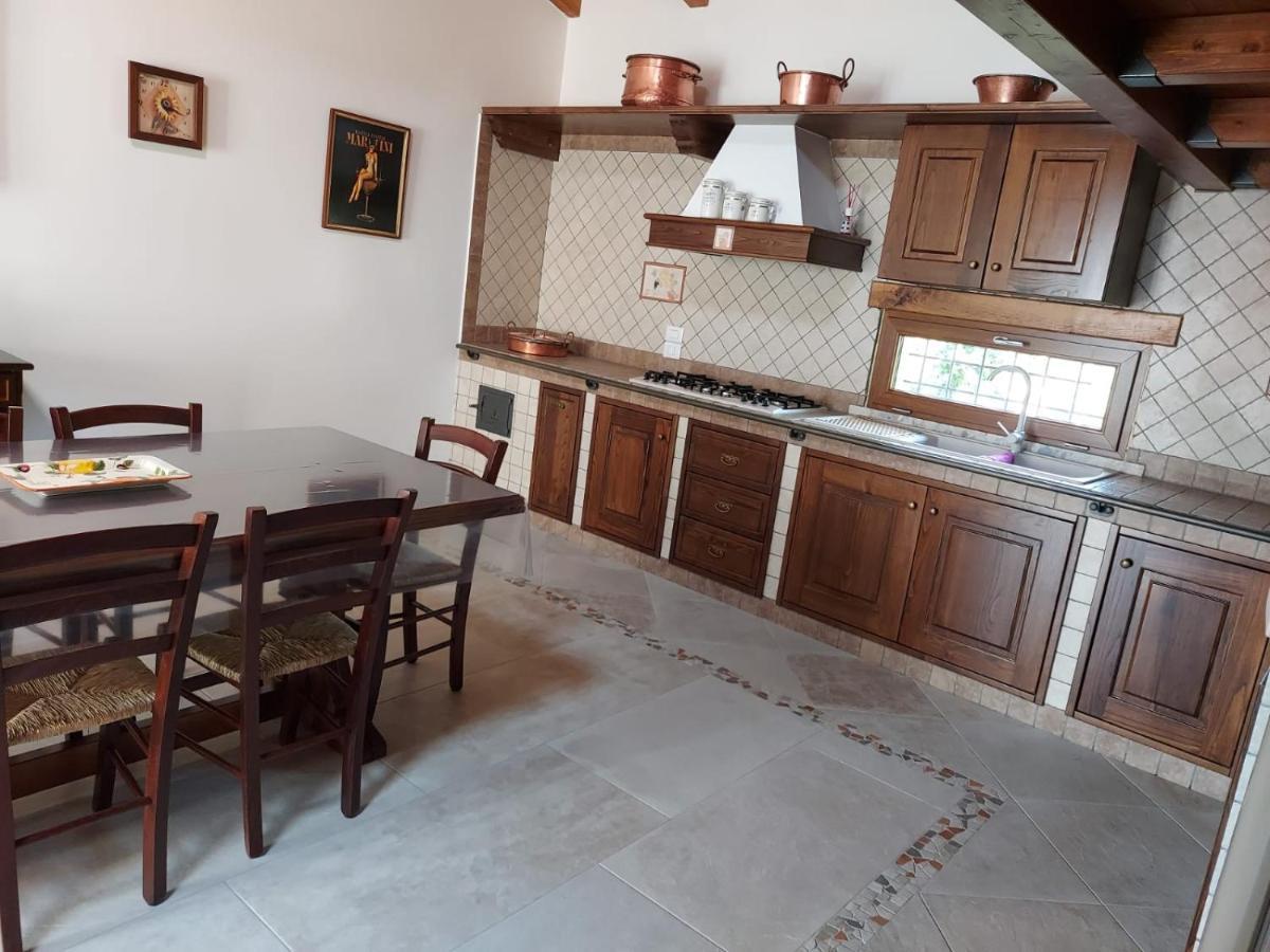 La Casa Sull'Aia,Av Bed & Breakfast Santo Stefano del Sole Luaran gambar